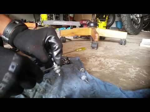 ford valve cover bolt gromets/gasket removal