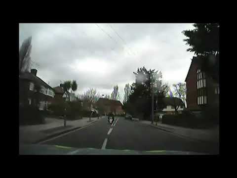 UK police vehicles deliberately ram moped thieves