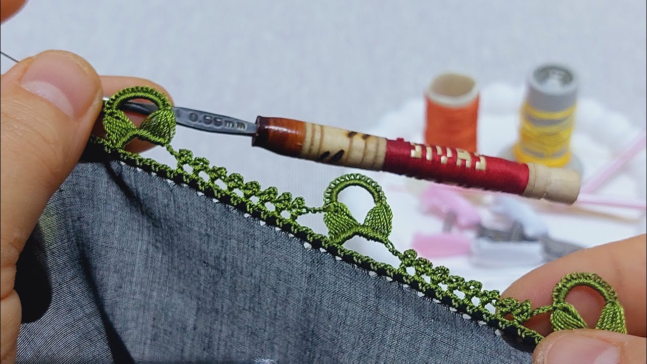 Tam çeyizlik çeyizlere yakışacak Bir bakışta hayran kaldım zarifliğine  tığ oyası