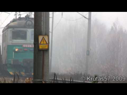 ČD 123 016 s nákladem