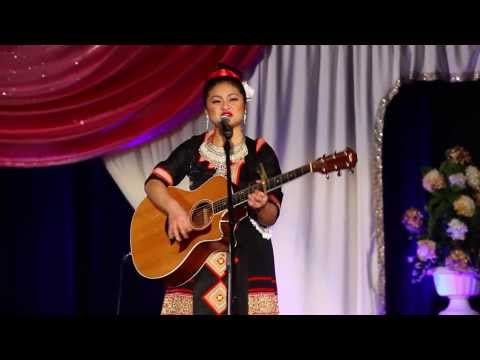 Bao Her sings Nyob Zoo by The Kong & Shu Project Sample