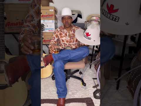 Wie man einen Cowboyhut richtig trägt #Cowboy #Mode #Stil #Cowboyhut