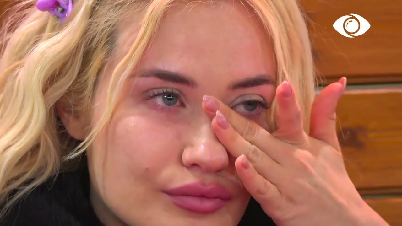 Dea Mishel përlotet: Më ka marrë malli!