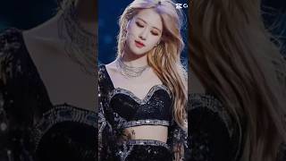 Her beauty is like a 🌹#midnightmoon #blackpinkedit #blackpinkrosé #rosé #blackpinkroséedit