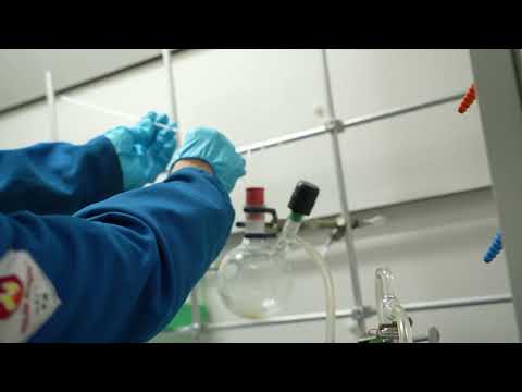 An easy way to clean NMR and EPR tubes