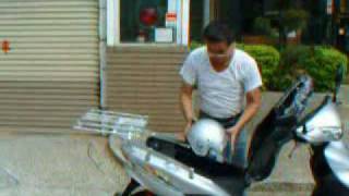 [問題] 加裝載貨用六孔貨架孔 與 (4pin)貨架