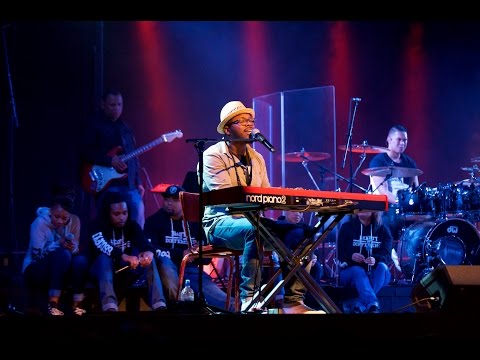 Neville D- Thank You Lord, For Your Blessings On Me