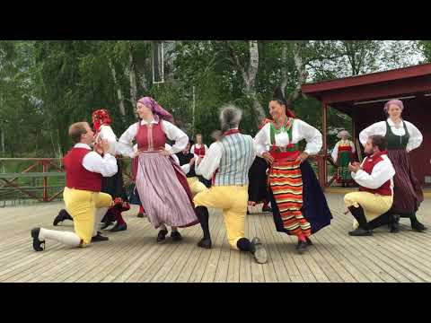 Jämtpolska Skansens Folkdanslag.