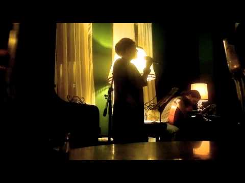 Maria Raducanu si Maxim Belciug - Minciuna