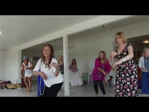 Leilani Petranek  - Hula Dance Steps
