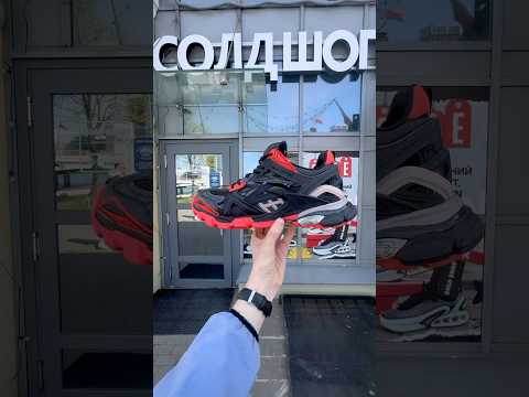 фото balenciaga track 2.0 sneakers 'black red grey' 0