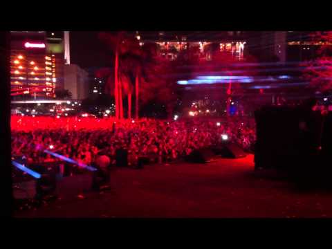 Avicii at Miami Ultra Festival 2012