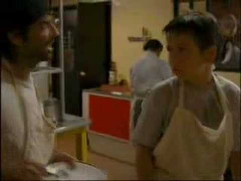 La Misma Luna - Adrián y Enrique cantando