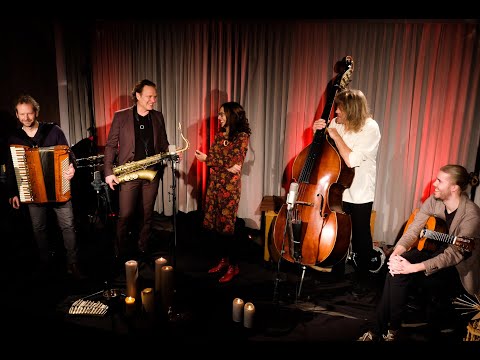 Quadro Nuevo Weihnacht zum 2.Advent aus der Kleinkunstbühne Leise am Markt in Coburg