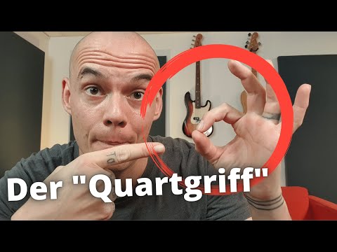 So geht der Quartgriff auf dem E Bass