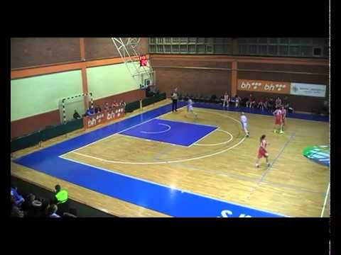 basket.ba: 1.kolo / Ž / Željezničar - Sloboda 74 : 58