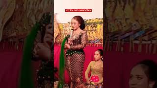Download lagu glowoh meminta niken jangan menangis💪🔥👍♥️ #shorts #nikensalindri #nikensalindry mp3 Download lagu glowoh meminta niken jangan menangis💪🔥👍♥️ #shorts #nikensalindri #nikensalindry mp3
