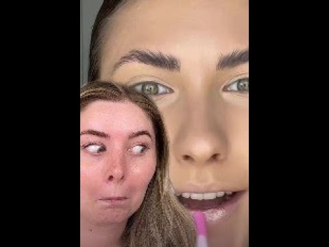 Paula Tries It - Magic Lip Gloss 😳🪄💖 Is this magic?? cr: @pralinakarina182