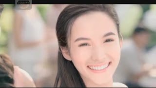 Download lagu Iklan Garnier Light Complete White Speed SPF - Florist [with Chelsea Islan] mp3