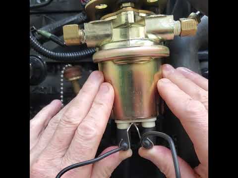 Marine Gasoline Engine Repair, Gas engine electric fuel pump conversion. (Part 1)
