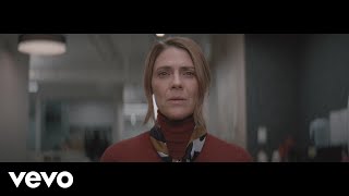 Elle n'entend plus battre son coeur