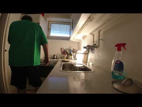 MongoTV_7687 - Min Frokost - Ristet TOASTBRØD Med OST og HAMBUYRGERRYG