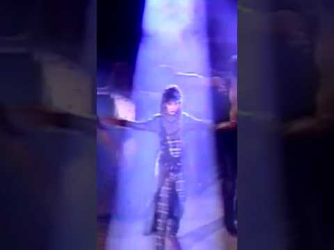 Toni Basil sensational intro performance of 'Over My Head' on 'Solid Gold' (1984) #tonibasil #dance