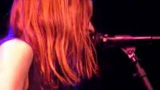 Juliana Hatfield "He's On Drugs Again" 5/21/08