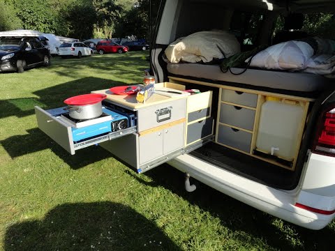 T6 California Beach mit genialem Campingausbau, einem Heckausbau mit flexibler Küche.