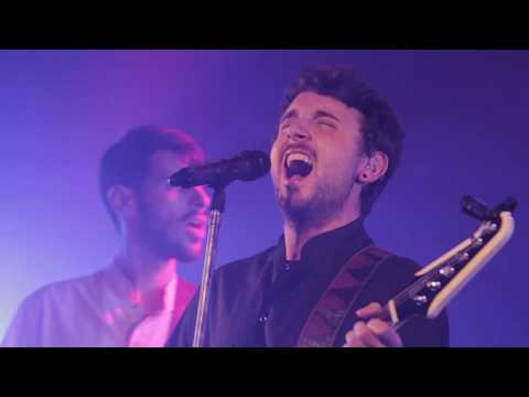 DIBUJANDO ESCALONES - Doctor Brown | "Sintiéndome Vivo" [10 Años]