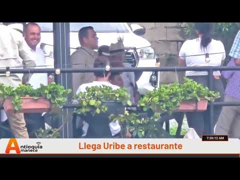 ¿Qué pasó en la reunión entre Álvaro Uribe y congresistas del C.D.?