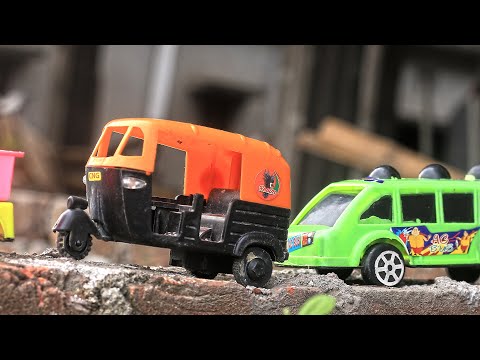 Satisfying 😂  Indian New Auto Cng Driving By hand on Outer  Wall😂