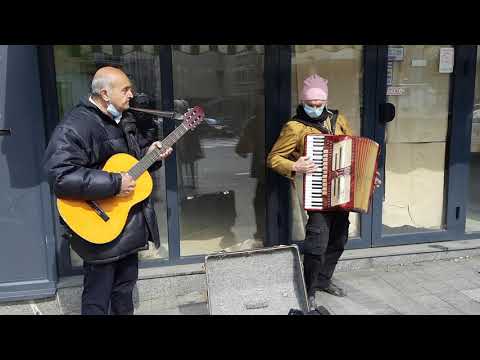 Musicians at Kalenić pijaca. Belgrade. Serbia.