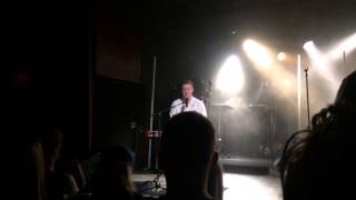 De Dødelige - Et Bedre Sted (Live: Vega)