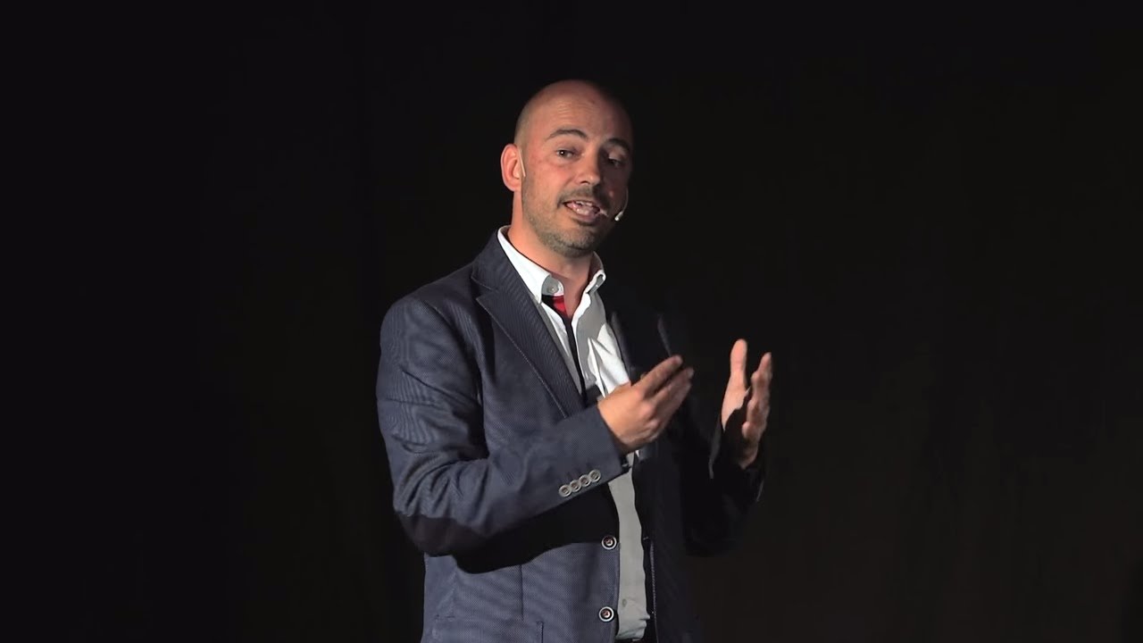 The Secret to Online Influence | Franc Carreras | TEDxESADE