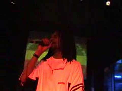 General Levy -  "Entrada" @ Bauhaus