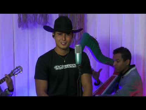 Alejandro Pantoja - Hola