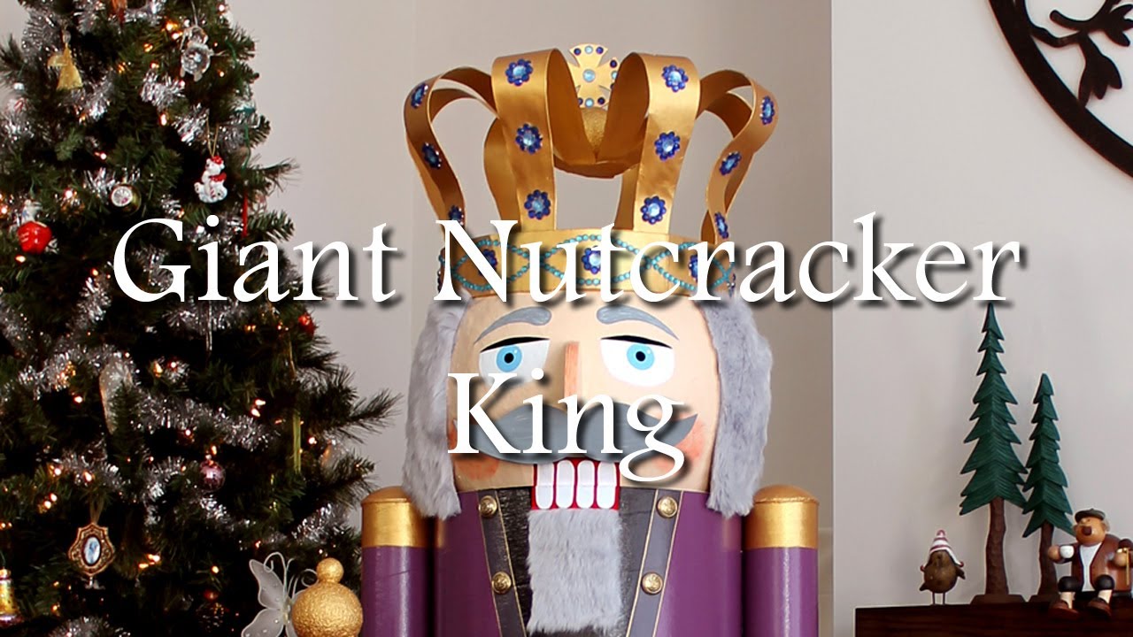 Giant Nutcracker King DIY