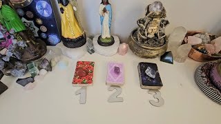 POMBAGIRA CIGANA REVELA OS PRÓXIMOS ACONTECIMENTOS EM SUA VIDA NA MESA REAL 🔮