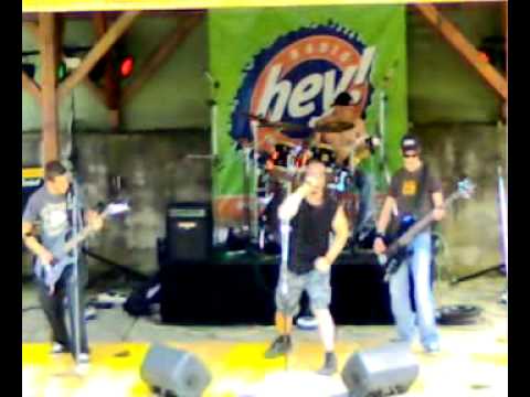 Inside The Mirror The End - Stíny