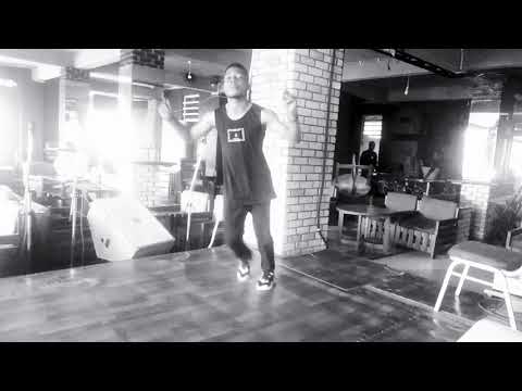 house dance solo performance🤔🤔🤔