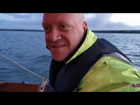 December evening Mirror dinghy cruise on the Medway