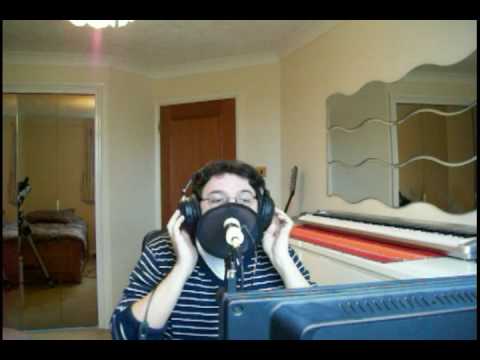 Mike Vlček sings Měj Rád, Měj Ráda