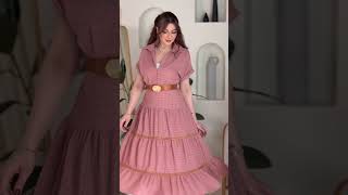 فستان ميدي نص كم بلون وردي