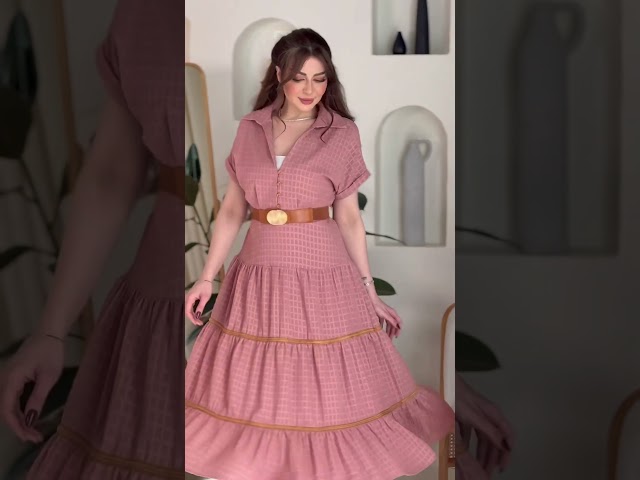 فستان ميدي نص كم بلون وردي