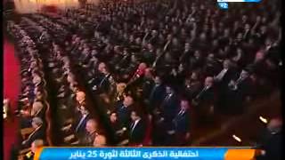 اغنيه تسلم الايادي امام الرئيس و السيسي فى احتفالات القوات المسلحة بذكرى 25 يناير