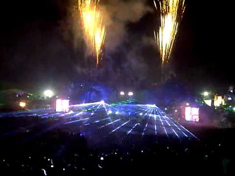 TomorrowLand 2011 - Dim Vegas & Like Mike