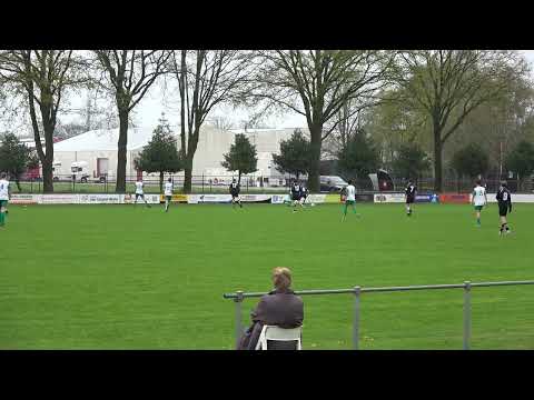 16 RKDSV JO17-1 ; Geldrop JO17-2 3 ; 4 22-4-2023 C0026