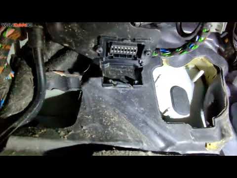 2014-2024 Mercedes-Benz Vito Metris OBD Port Location W447