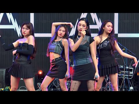 "เจ็บนะ (Hurt Me)" by "ALALA" @ งาน "Siam Halloween ปิดสยามมันส์สยอง" :Idol Stage